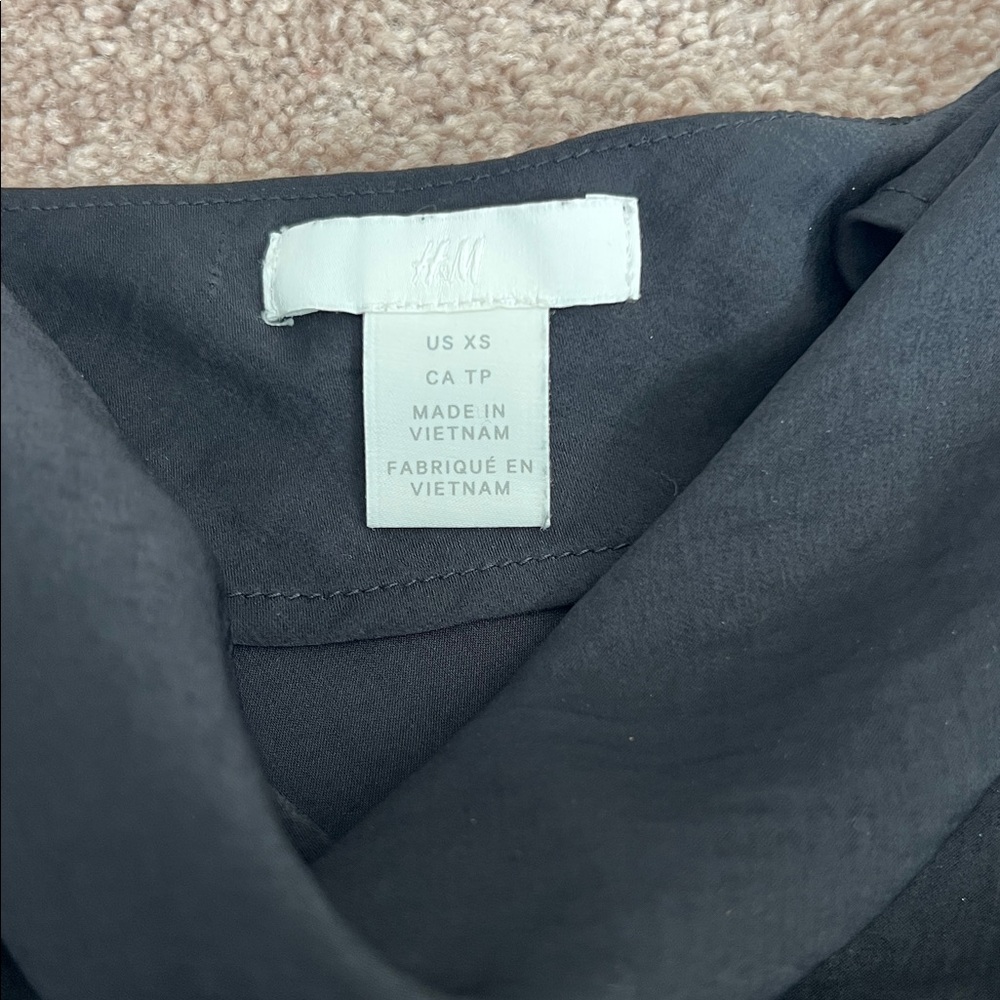 H&M black Cowl Neck Camisole Tank Top // size XS - Picture 2 of 3